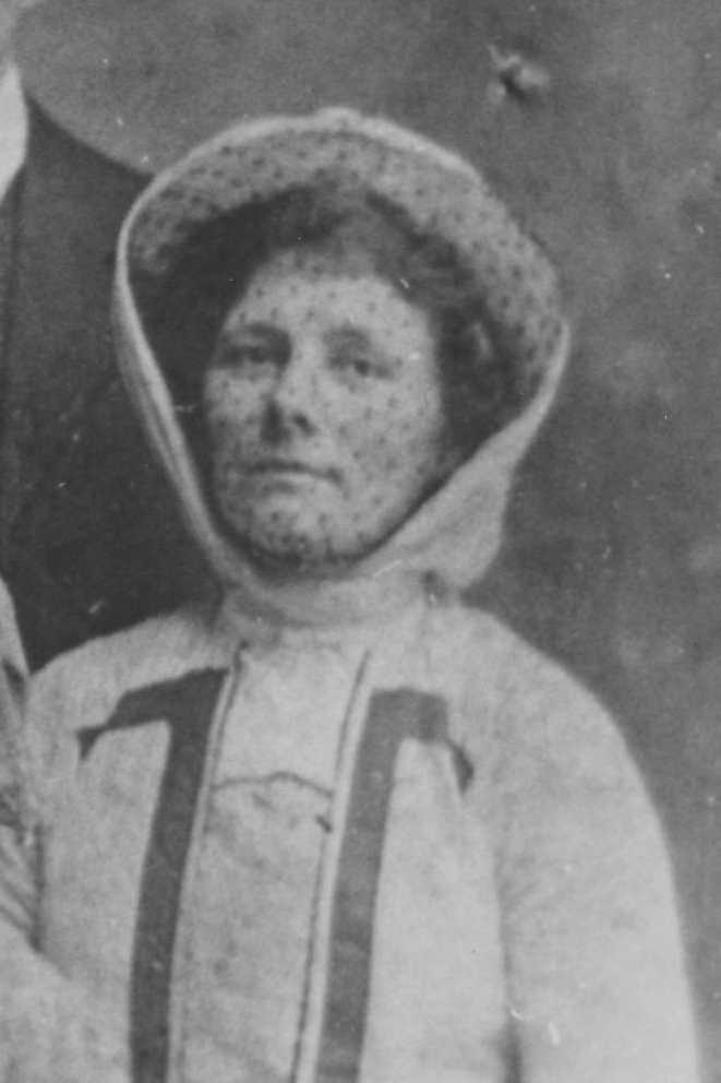 Alice Gertrude Larard Foulkes nee Brittain