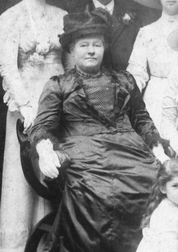 Esther De Gruchy Le Brun