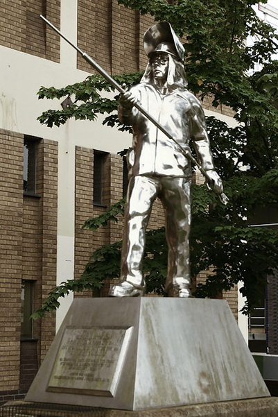 Man of Steel, Hanley