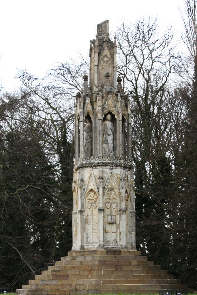 Hardingstone Cross