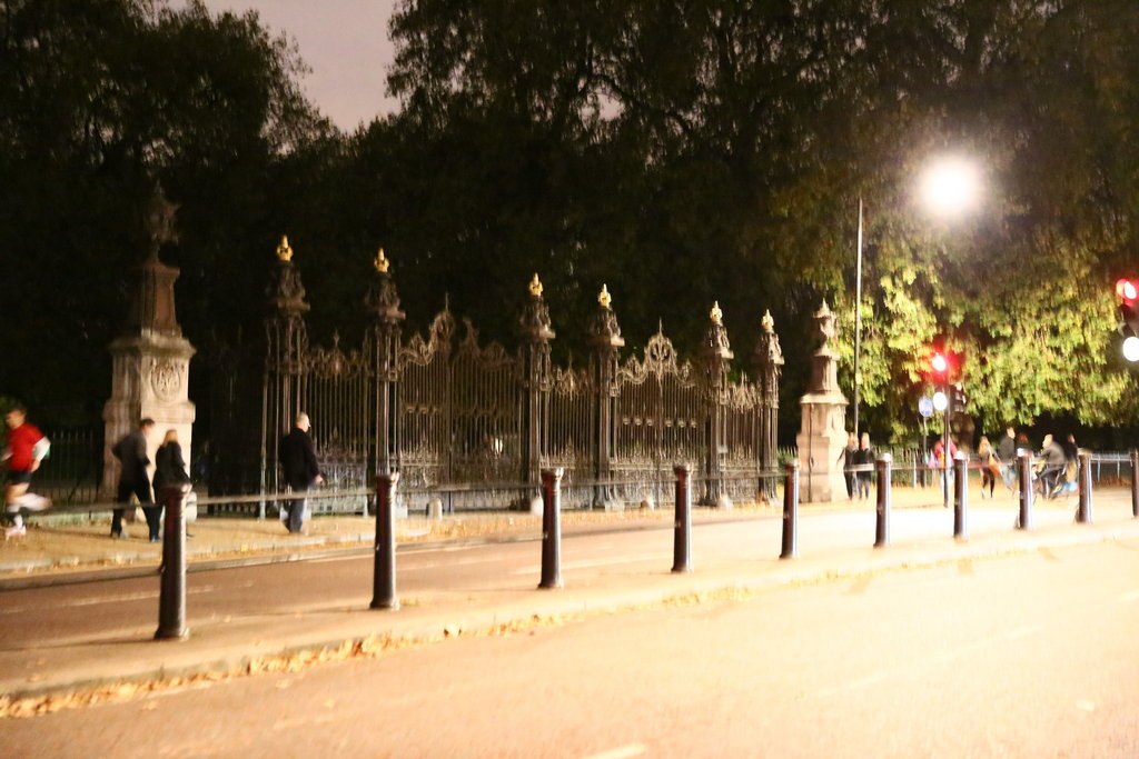 Kensington Gardens gates