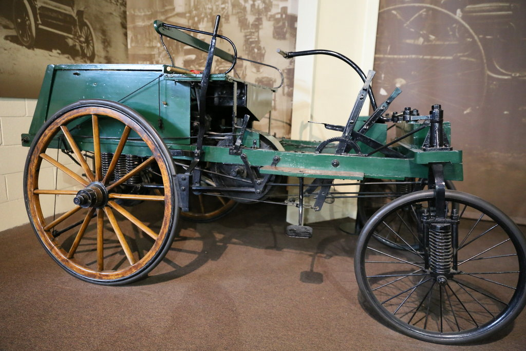 Knight car 1895