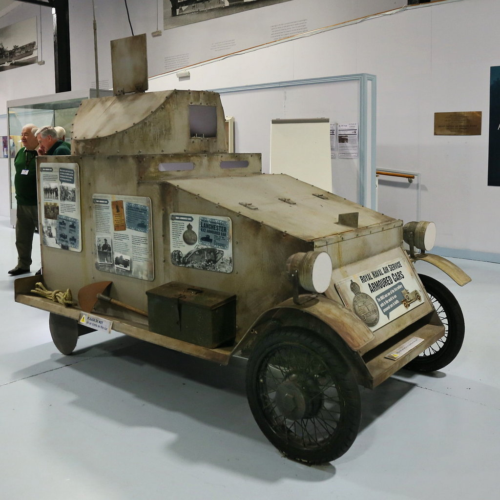 Lanchester Armoured Car (1915)