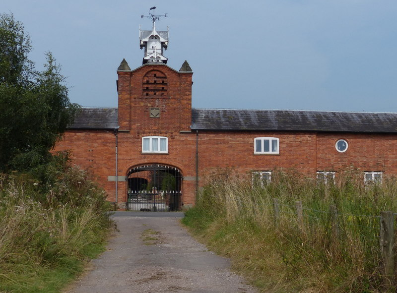 Tixall Farm Entrance