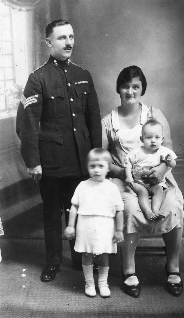 William and Ede Jeary, India, 1930